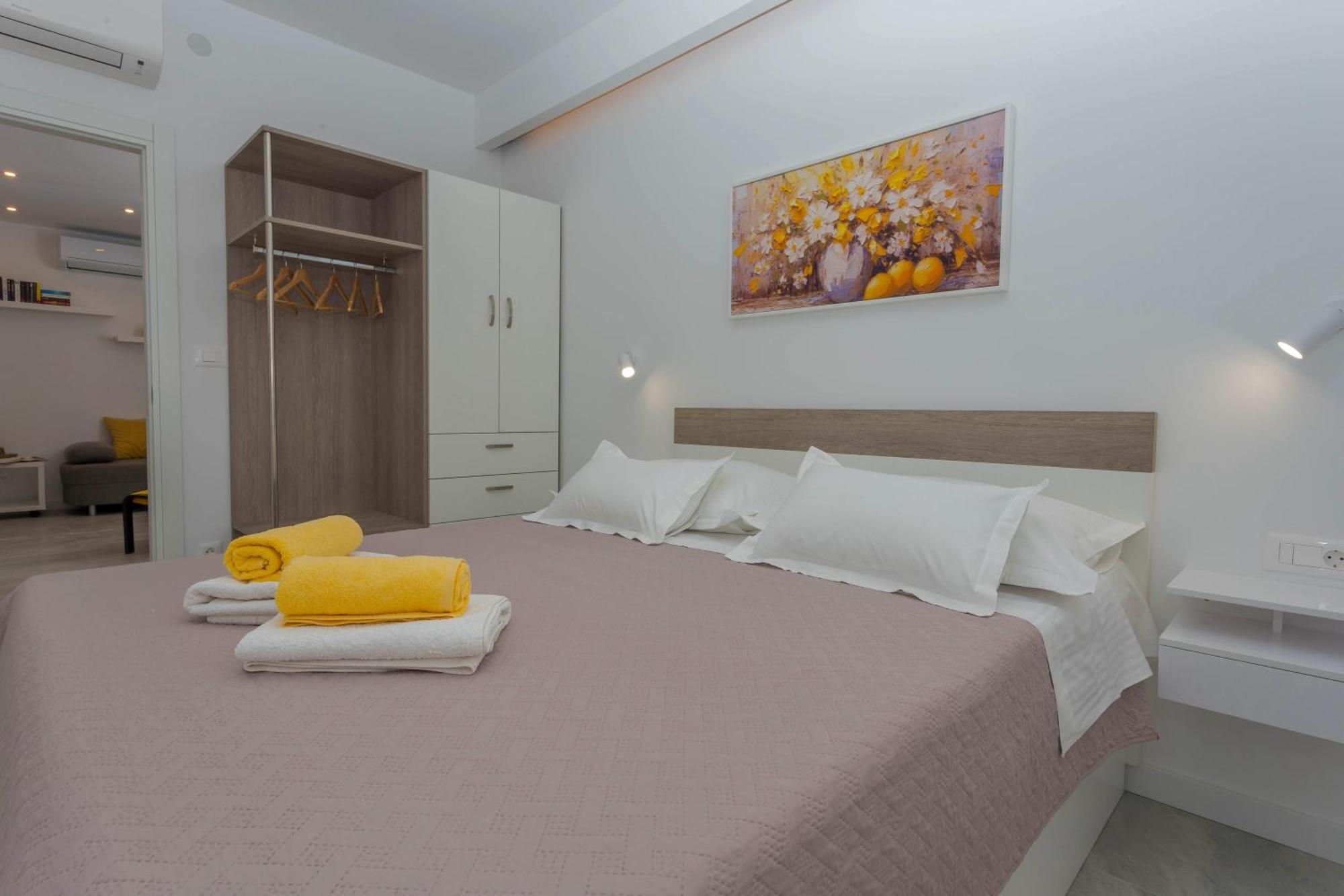 Apartments Tatjana Dominis Hvar Town Esterno foto